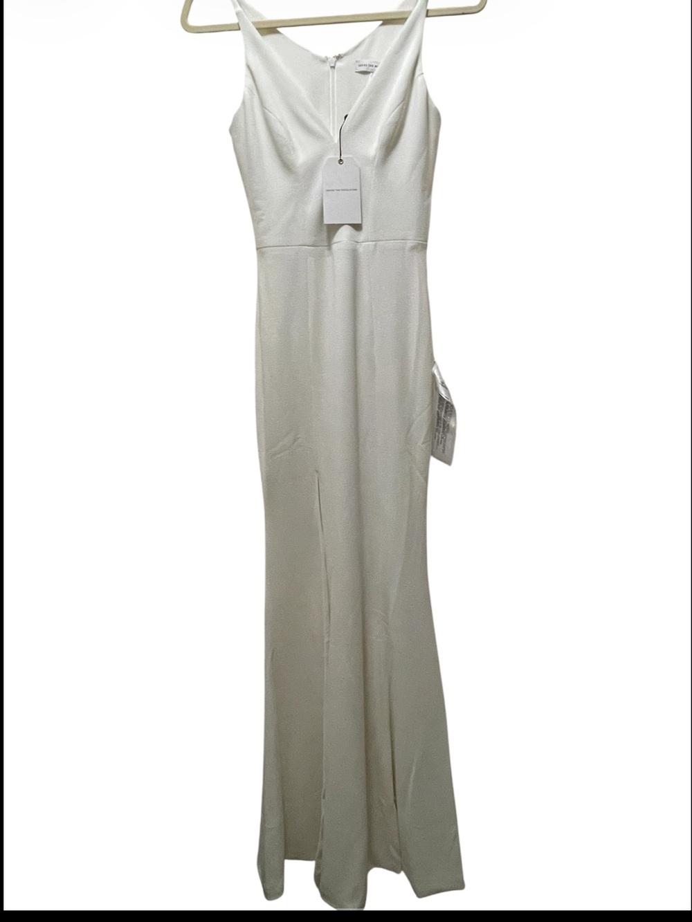 Dress the Population Iris Off White Textured Sleeveless Dress - Picture 2 of 15